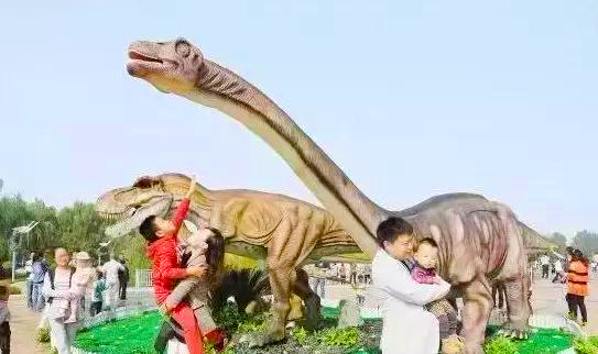 恐龍模型